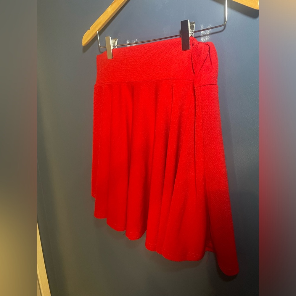 Velma Cosplay! UrbanCoco Red Skater Skirt, Size XL.